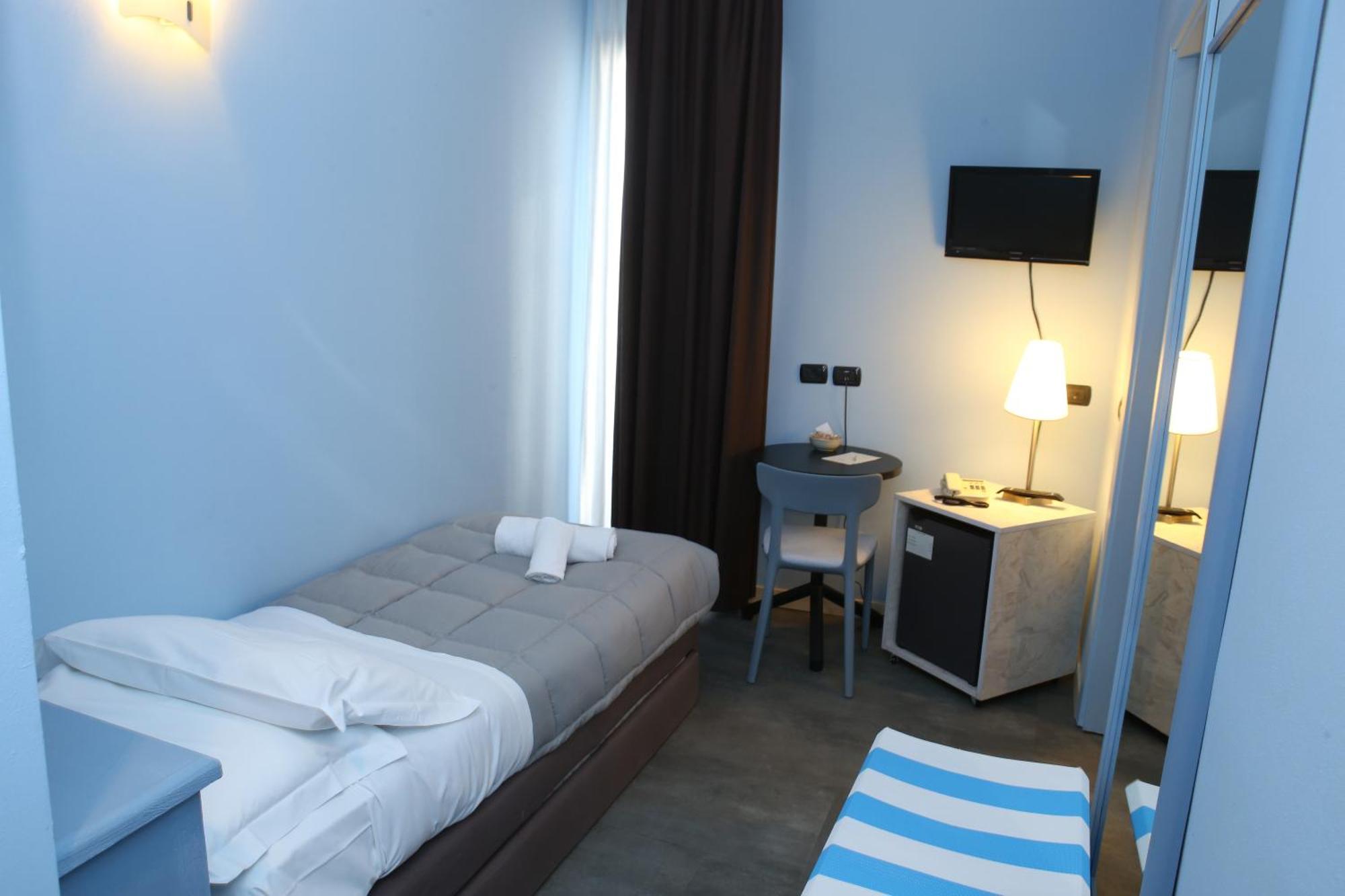 Hotel Corallo Римини Экстерьер фото